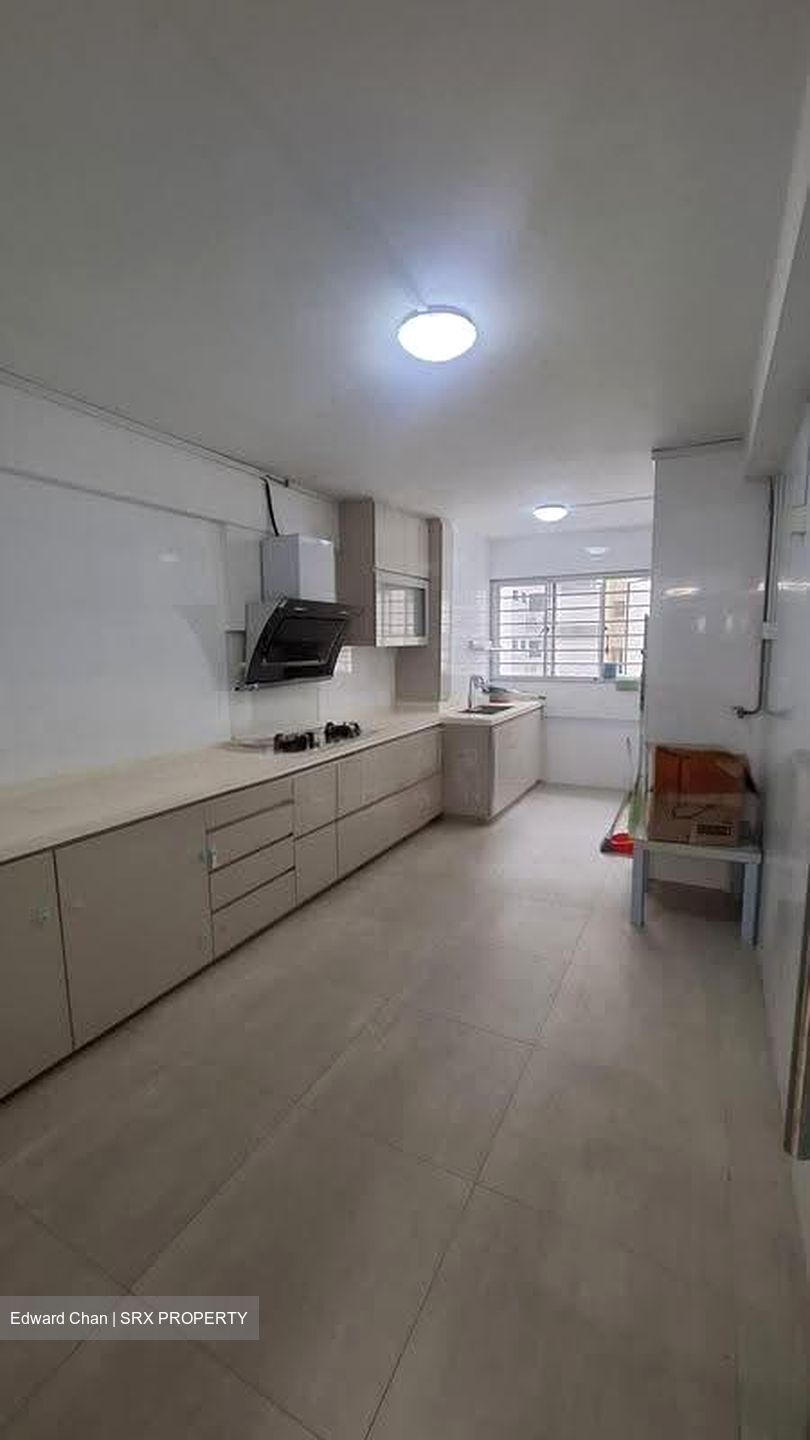 Blk 229 Yishun Street 21 (Yishun), HDB 5 Rooms #613356031